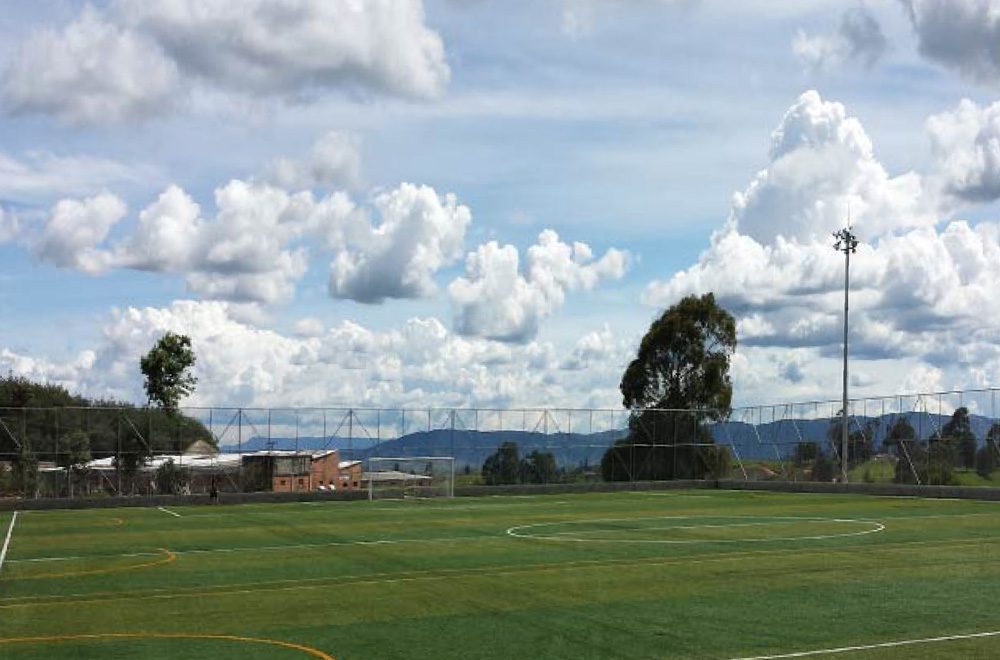 CANCHA MUNICIPAL PORFIRIO BARBA JACOB – SANTA ROSA DE OSOS (COLOMBIA)